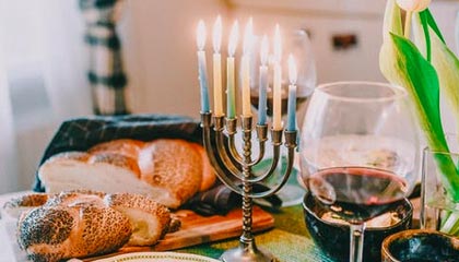 澳门新葡京：光影中的奢华与城市记忆